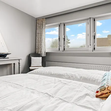 Villa 'sunny Corner' In Sint - Idesbald Coxyde